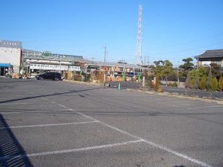 店舗情報　大駐車場